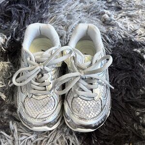 Nike Kids Metallic Silver Sneakers